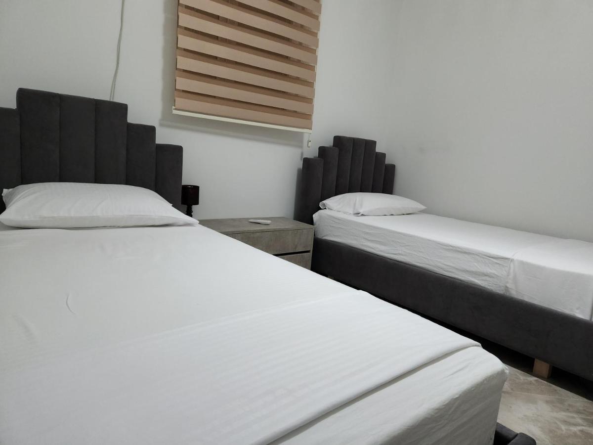 Panorama View Apt, 150M To Beach, 750M Lungo Mare Apartment วญอเรอ ภายนอก รูปภาพ