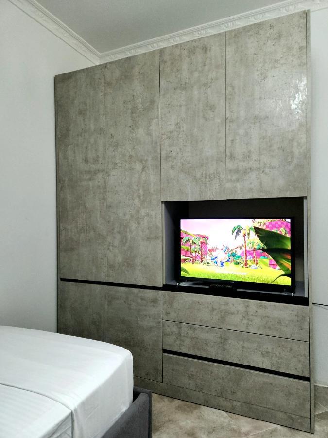 Panorama View Apt, 150M To Beach, 750M Lungo Mare Apartment วญอเรอ ภายนอก รูปภาพ