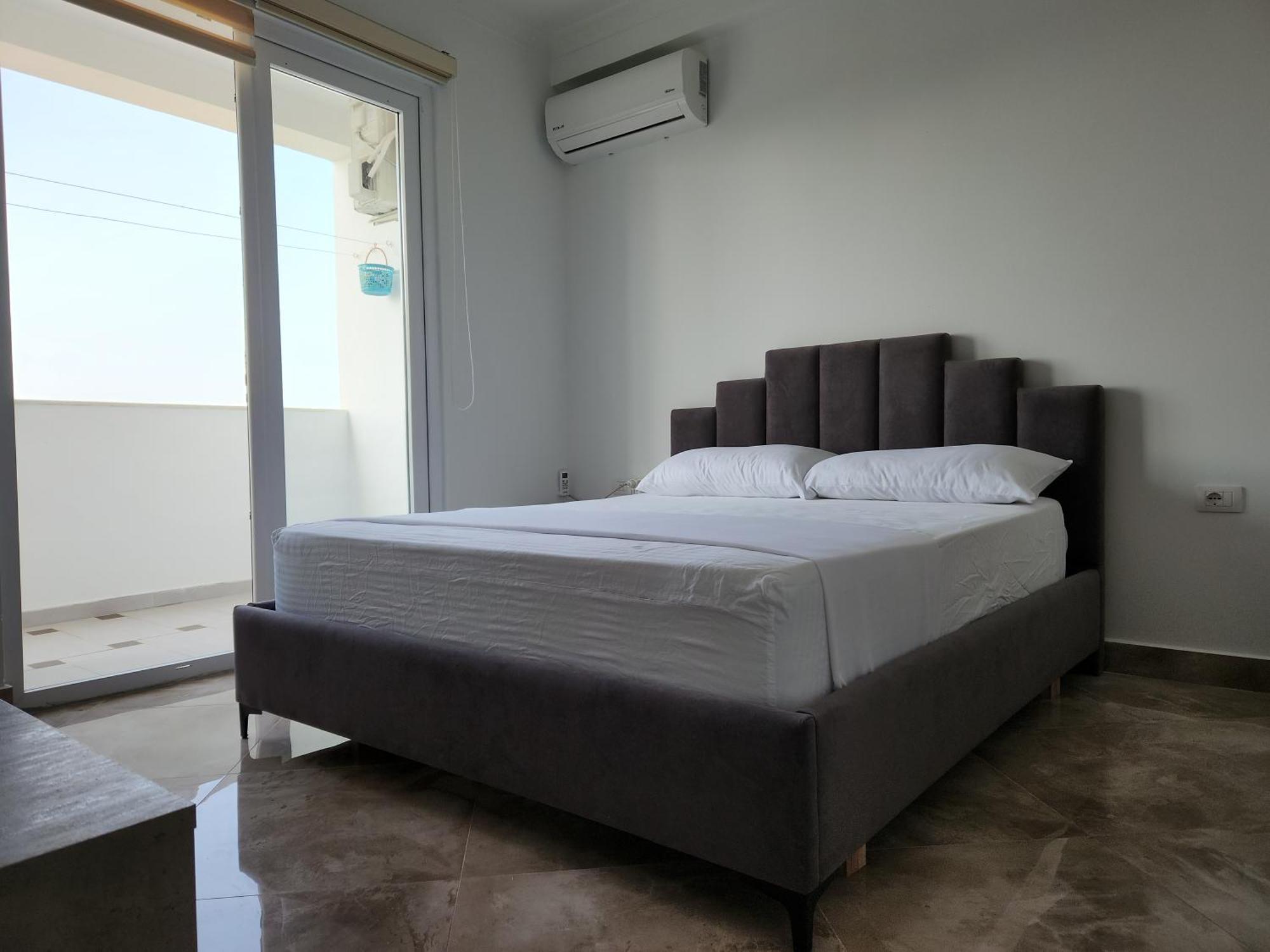 Panorama View Apt, 150M To Beach, 750M Lungo Mare Apartment วญอเรอ ภายนอก รูปภาพ